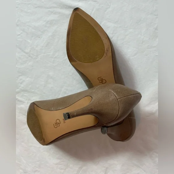 Joan & David Taupe Leather Pumps - Picture 6 of 10